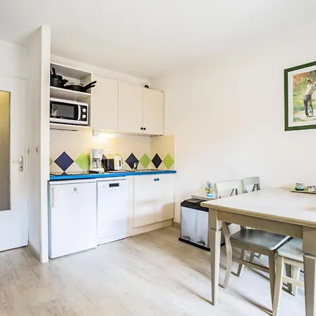 Apartment Saint-raphael Valescure - Maeva - 4 Personnes Selection Mae-3064